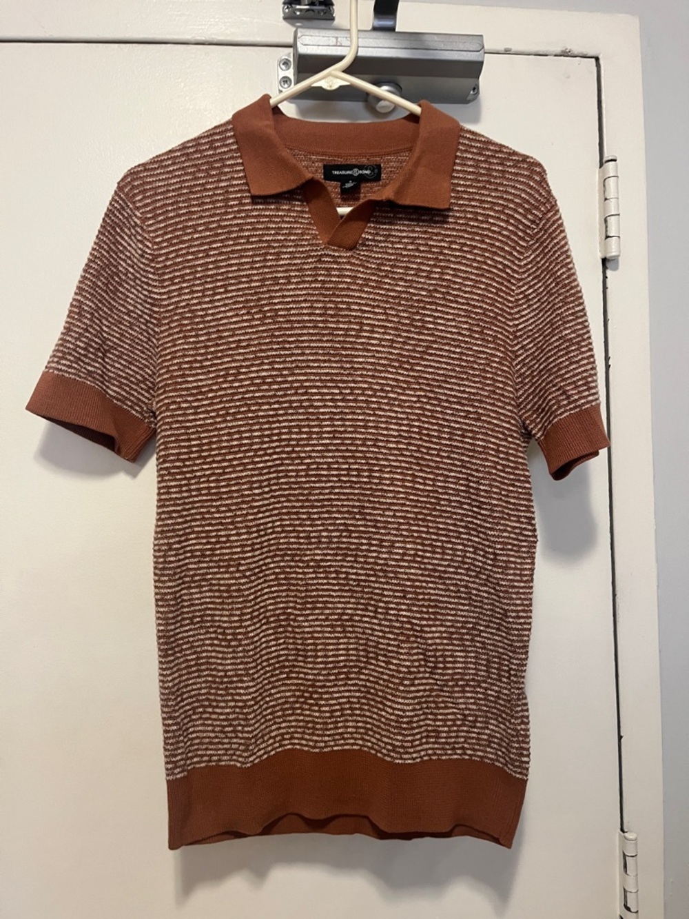 Treasure & Bond Rust and Cream Textured Polo
